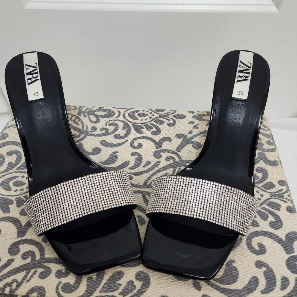 SOLD.....ZARA Rhinestone Open Toe Mules/ Slides Holiday Party Shoes - Picture 4 of 8